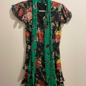 ALICE + OLIVIA TIERED MINI DRESS - SIZE: 2-4